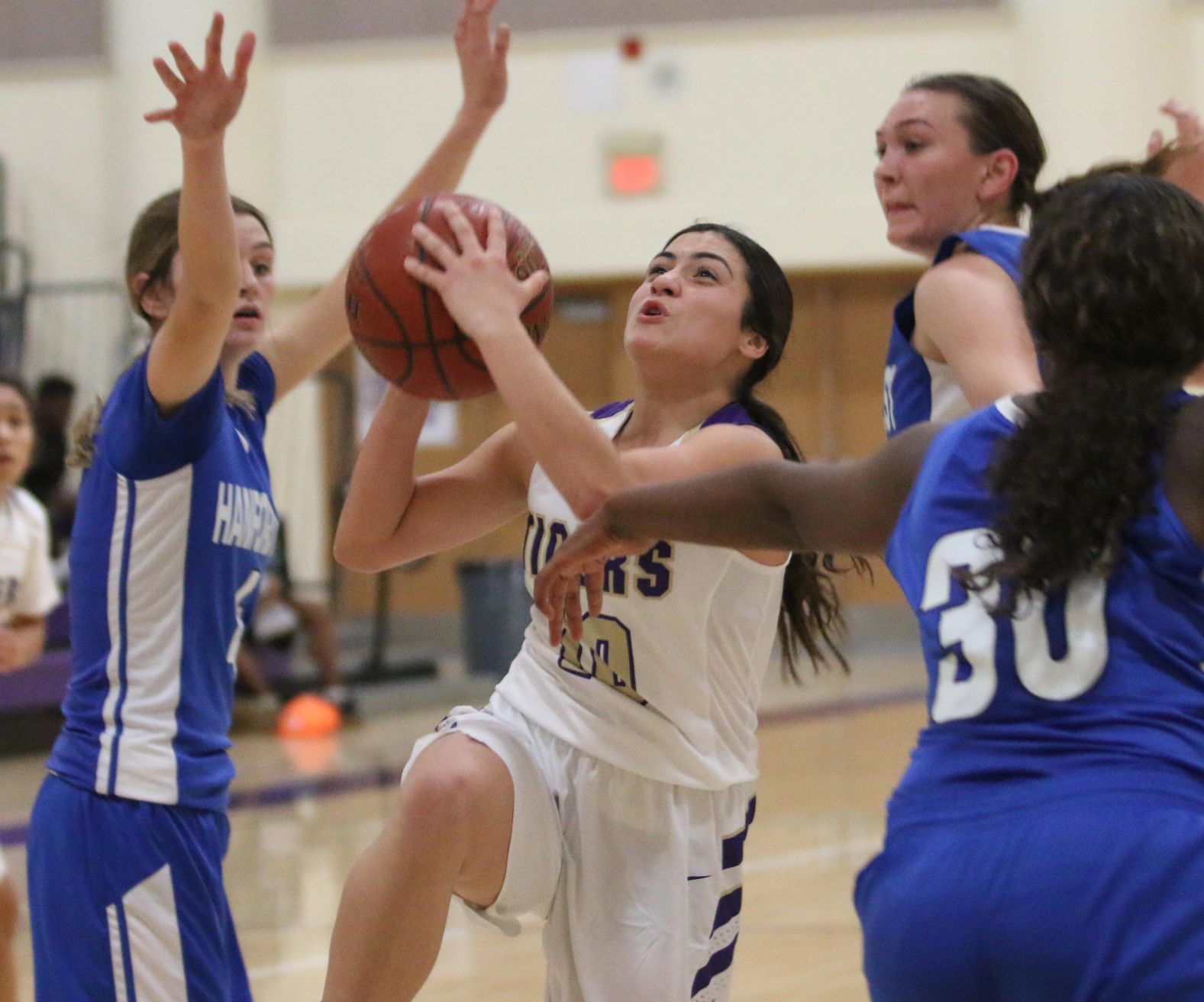 Tigers outshoot Huskies in the fourth
